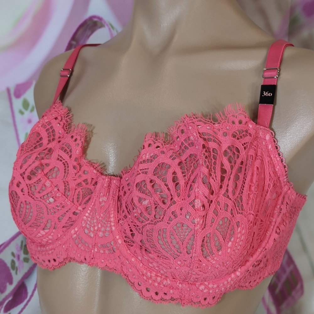 VS victoria secret Bra Wicked Dream Angels push up nwts coral